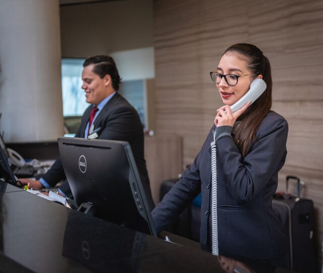 How Virtual Reception Services Can Improve Customer Satisfaction Receptionists Gf4fb80ed9 1280